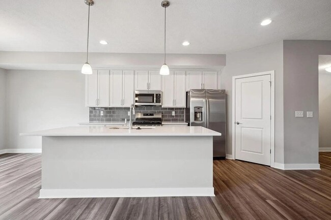 Building Photo - 6351 Azile Wy