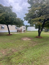 Building Photo - 1805 Gilbert Dr
