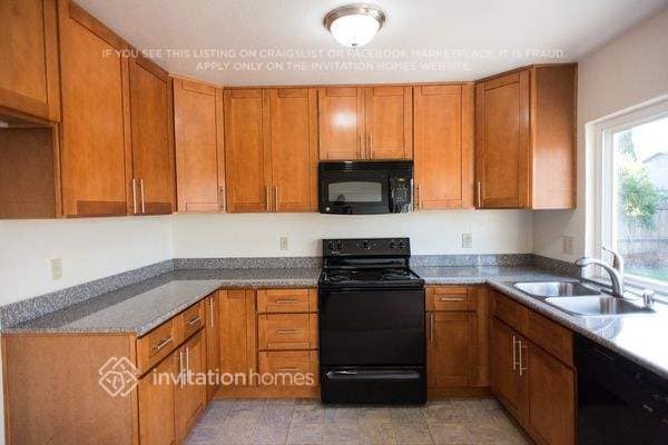 Building Photo - 120 Lainey Ct