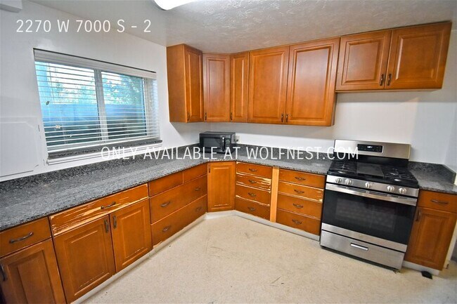 Foto del edificio - Quaint 2 Bed West Jordan Basement Unit! No...