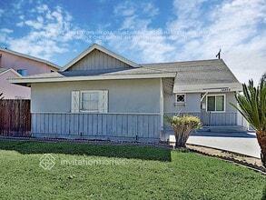 Building Photo - 14804 Rayfield Dr