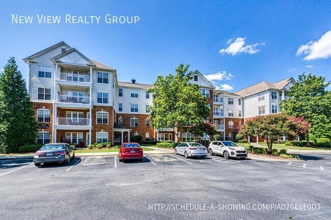 Building Photo - 14664 Via Sorrento Dr
