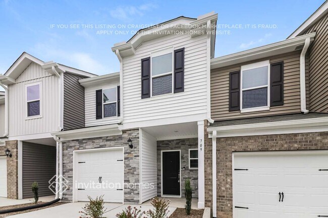 Foto del edificio - 709 Hilton Pk Lp