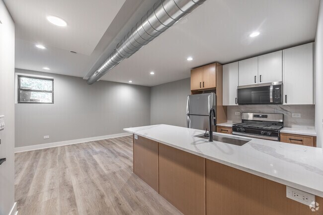 Building Photo - 2403 N Kedzie Blvd
