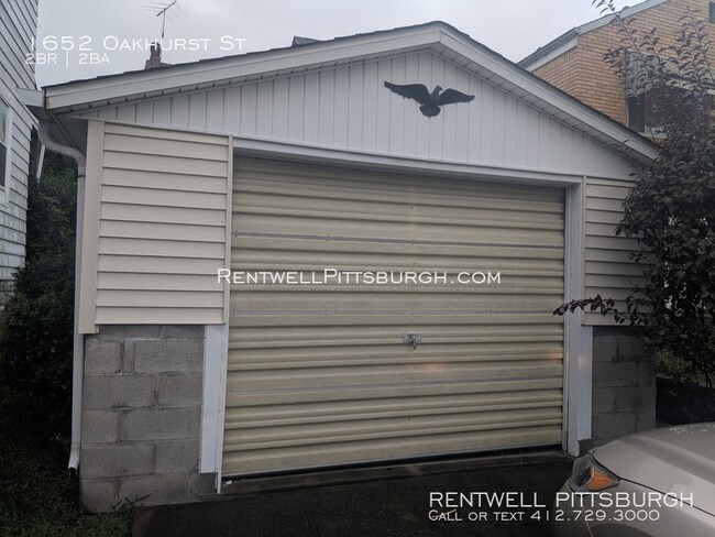 Building Photo - Totally Rehabbed Single in Carrick