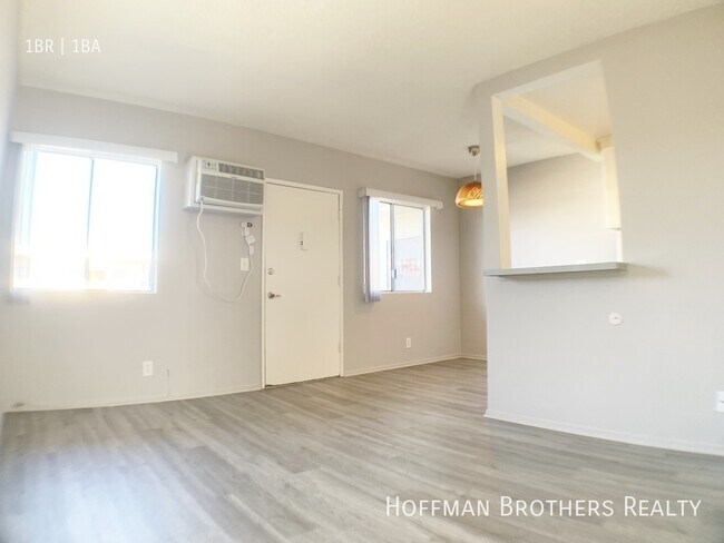 Foto del edificio - 3610 Midvale Ave