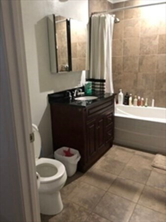 Foto del edificio - 492 Massachusetts Ave