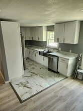 Building Photo - 4160 Bethlehem Ave