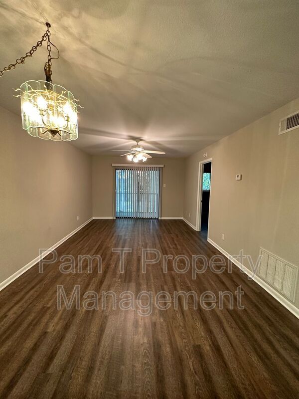 Foto del edificio - 12510 White Bluff Rd
