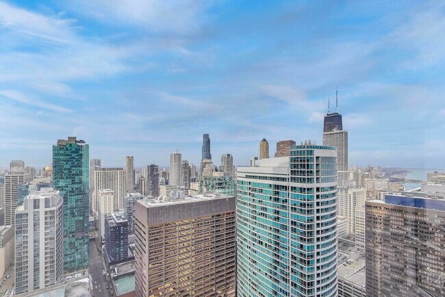 Foto del edificio - 512 N McClurg Ct