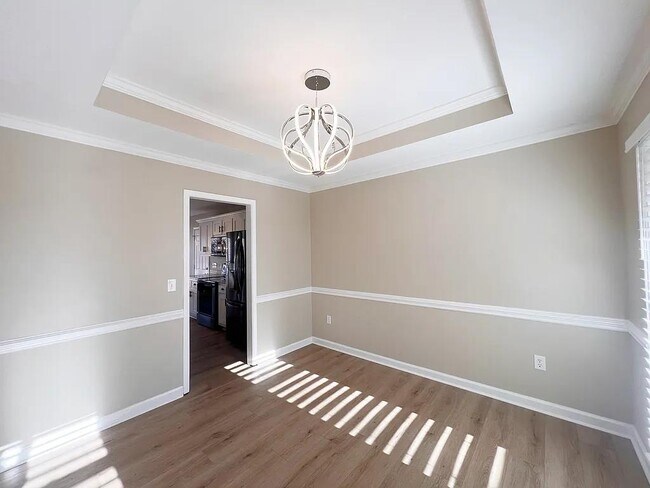 Foto del edificio - 210 Torrey Ct