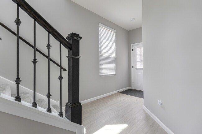 Foto del edificio - 2227 Ryegrass Ln
