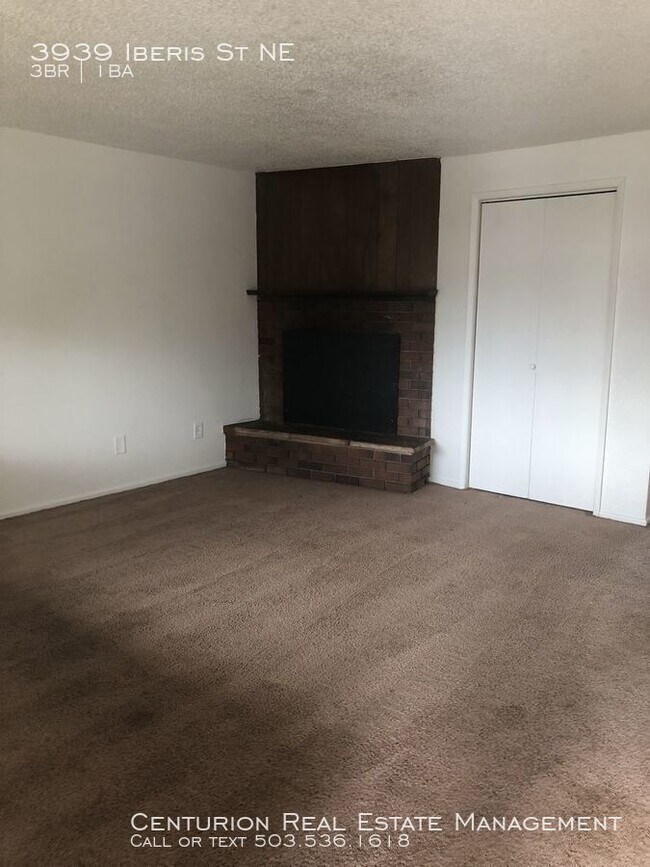 Foto del edificio - 3917-3939 Iberis St NE