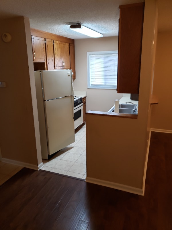 Building Photo - 151 Candlebrook Dr