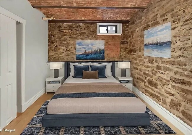 Building Photo - 248 Mott St