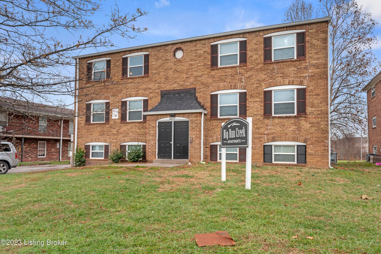 Primary Photo - 3217 Fordhaven Rd