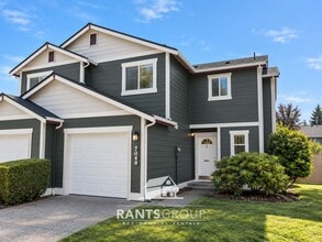 Building Photo - 7043-7045 Lazy Ct SW