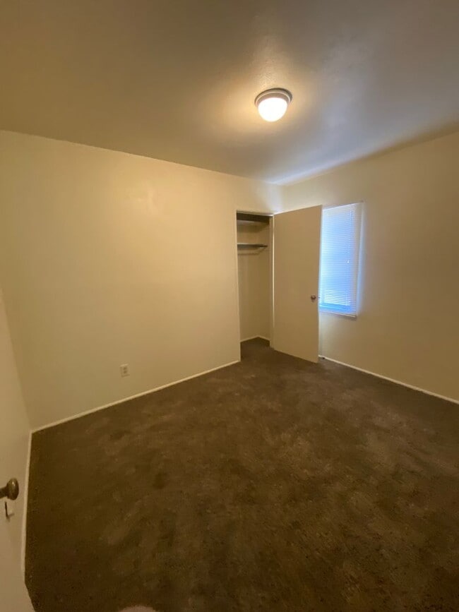 Foto del edificio - Beautiful 3 Bedroom Home! Available Now!