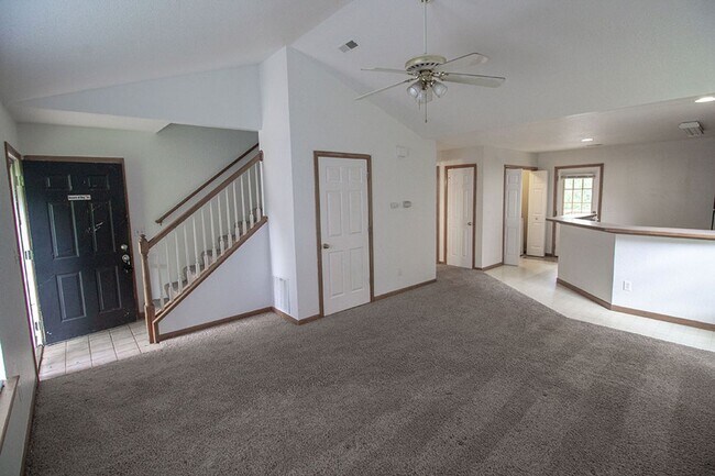 Foto del edificio - 5340-5342-5342 Godas Cir