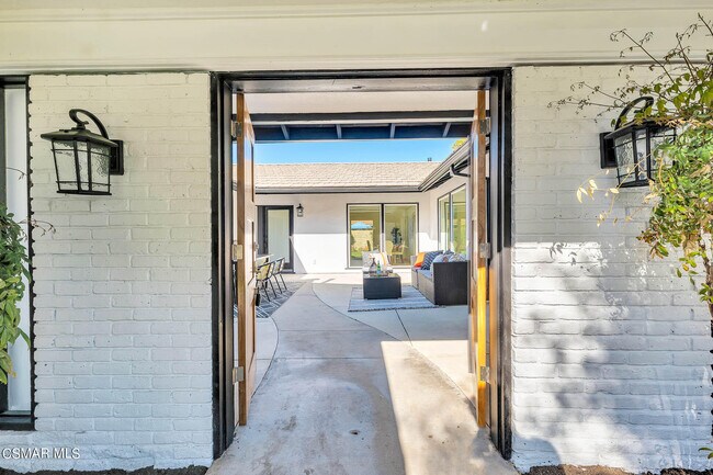 Foto del edificio - 1387 Breckford Ct
