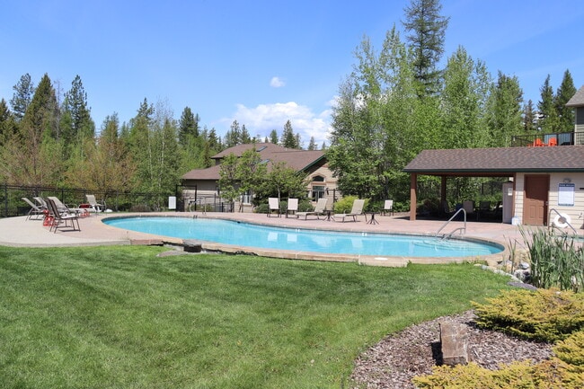 Building Photo - 153 Oakmont Lp