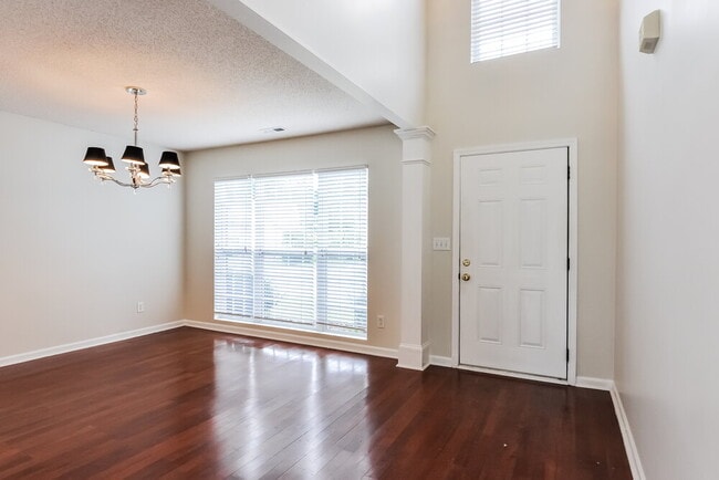 Foto del edificio - 225 Honeywell Way