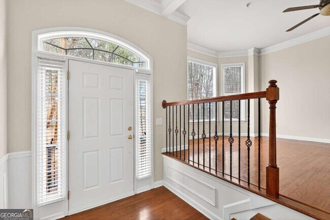 Building Photo - 438 Tioram Ln SE