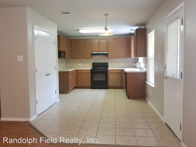 Building Photo - 4 br, 3 bath House - 5123 FOUNTAIN HILL