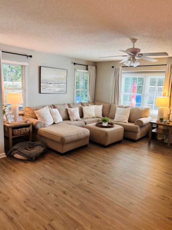 Building Photo - 1005 Winged Foot Ct
