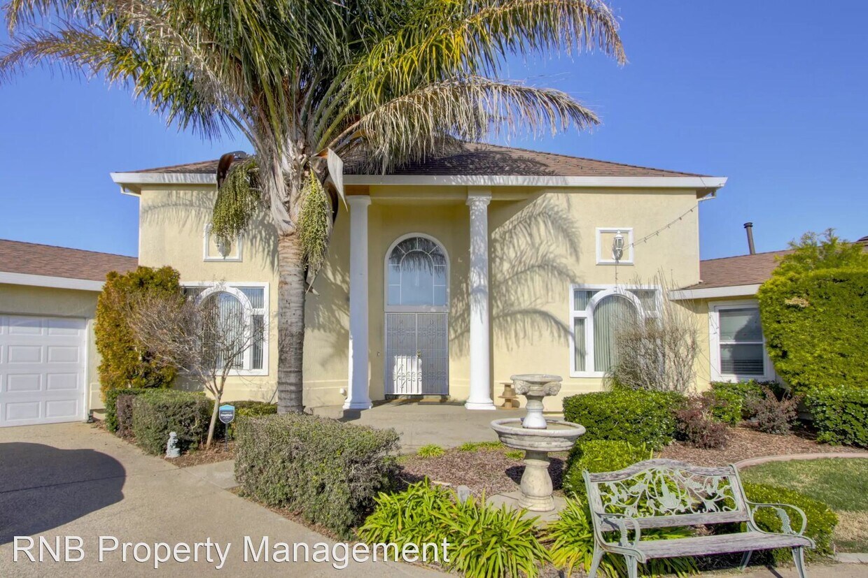 4 br, 3.5 bath House 8611 Palladay Road House Rental in Elverta, CA