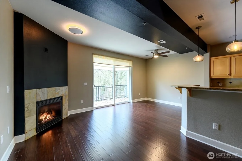 Photo - 19102 20th Dr SE (Bothell, WA)