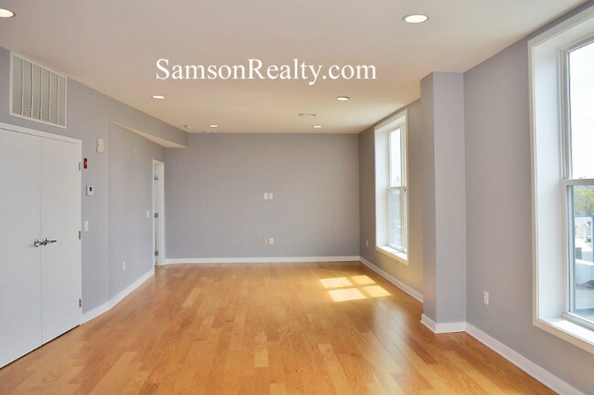 Foto del edificio - 44 Hospital St