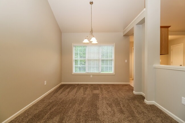 Foto del edificio - 9500 Poole Rd