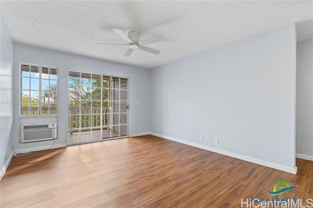 Building Photo - 92-1136-1136 Hame St