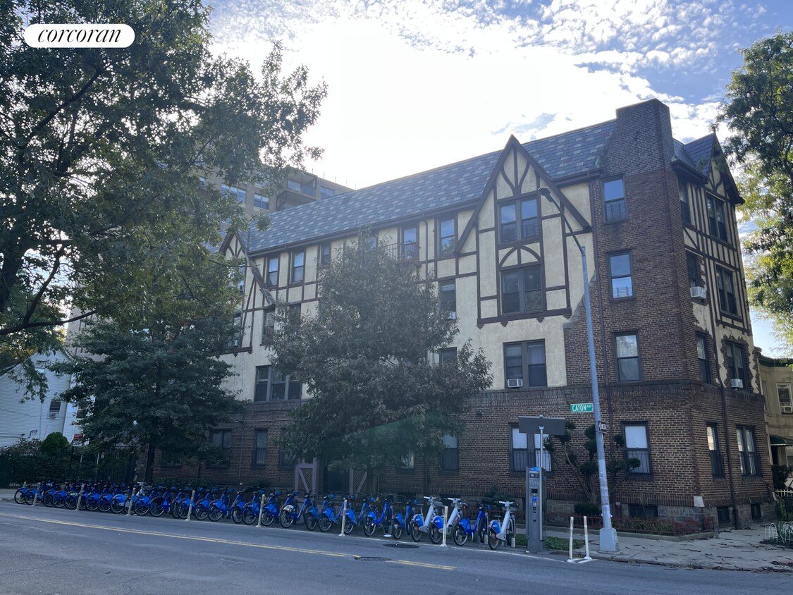 1006 Caton Ave Unit 2B, Brooklyn, NY 11218 Room for Rent in Brooklyn