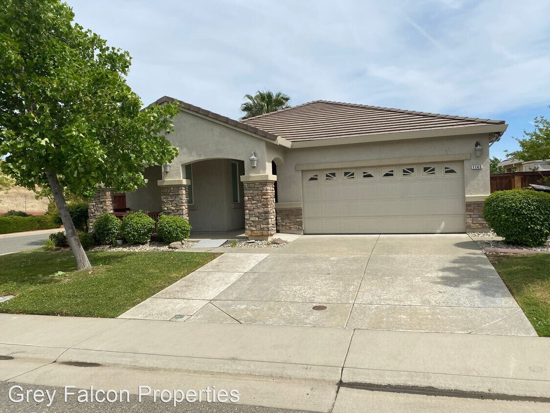Foto principal - 3 br, 2 bath House - 1145 Ashford Ln, Linc...