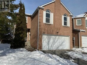Building Photo - 94 Pinewood Dr