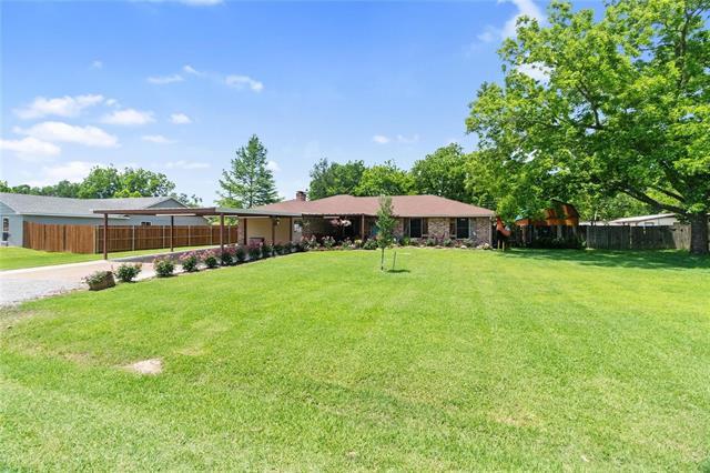 Primary Photo - 406 Chumney Dr