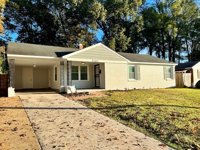 Building Photo - 4584 Willow Rd