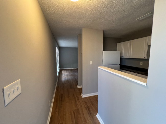 Foto del edificio - 700 Graymont Ave W