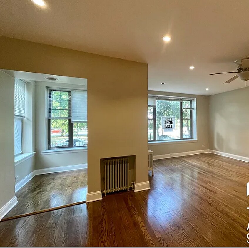 Foto principal - 2545 W Logan Blvd