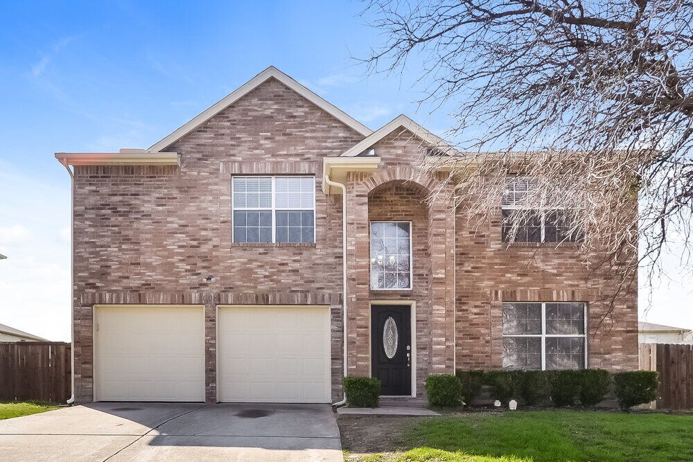 Primary Photo - 608 Alcove Dr