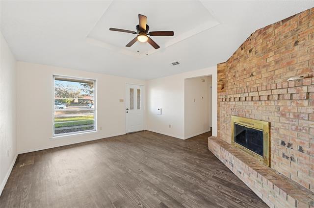 Building Photo - 104 Mesa Dr