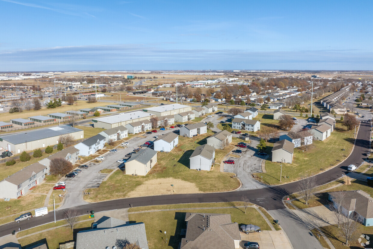 Aerial Photo - Pinewood Apartments