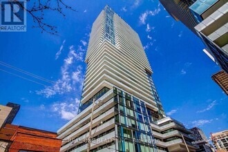 Building Photo - 161-2161 Roehampton Ave