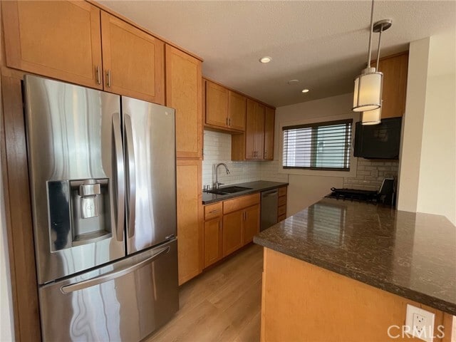 Building Photo - 25021 La Cresta Dr