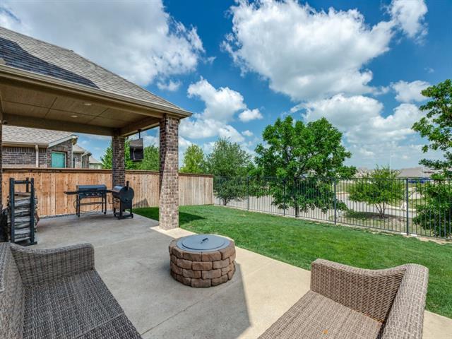 Foto principal - 720 Lawndale St