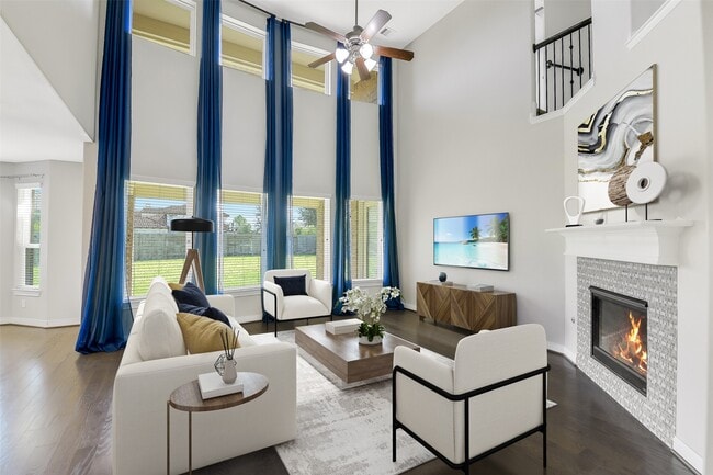 Foto del edificio - 16706 Chestnut Square Dr