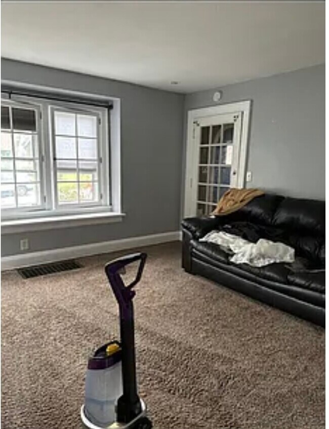 Foto del edificio - 5 Beverly Ave