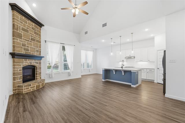 Building Photo - 5737 Miriam Dr